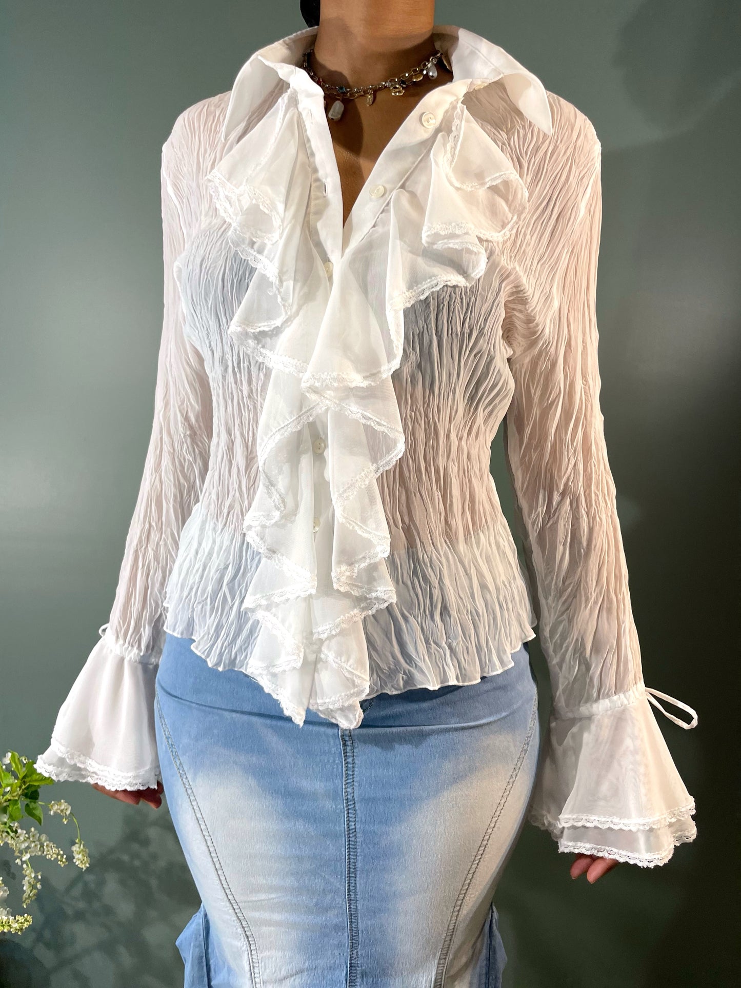 BLOUSE À JABOTS