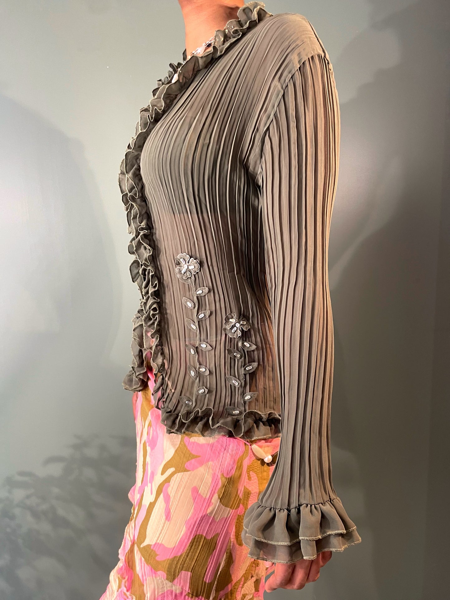 BLOUSE À JABOTS