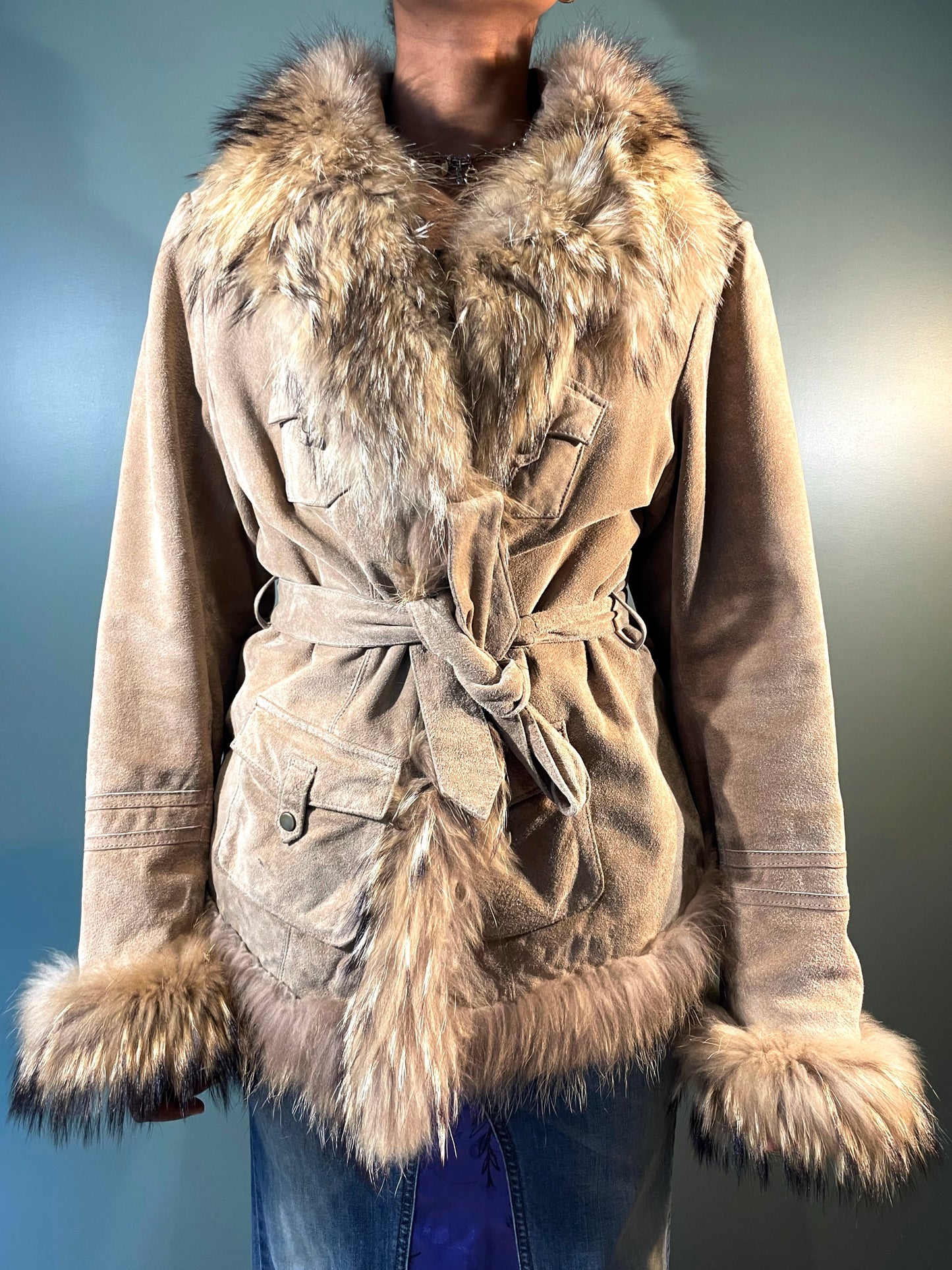 VESTE CUIR ET FOURRURE