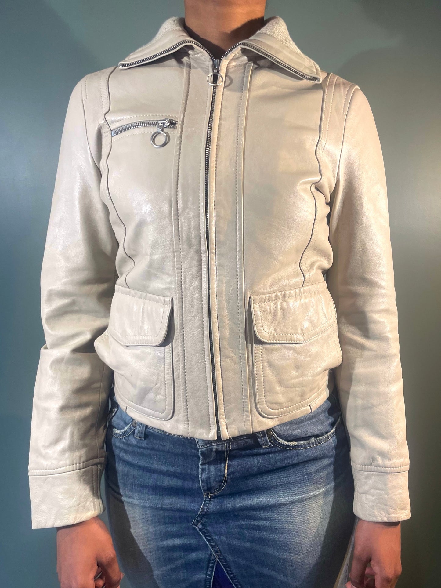 VESTE EN CUIR