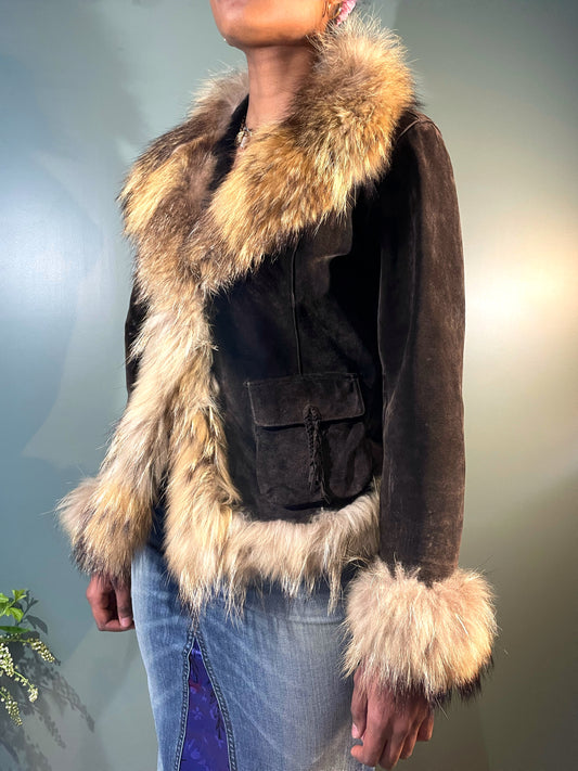 VESTE EN CUIR ET FOURRURE