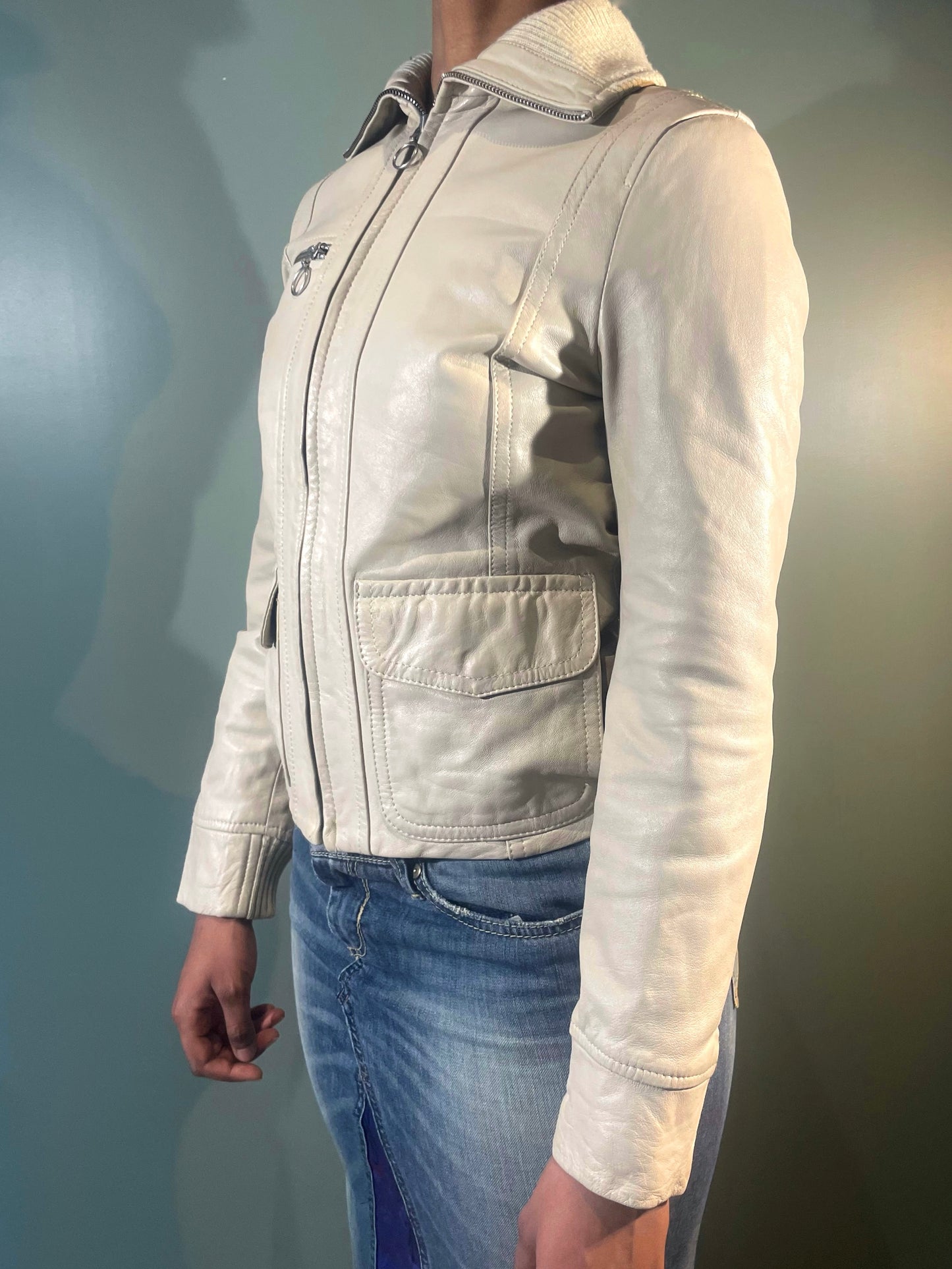 VESTE EN CUIR