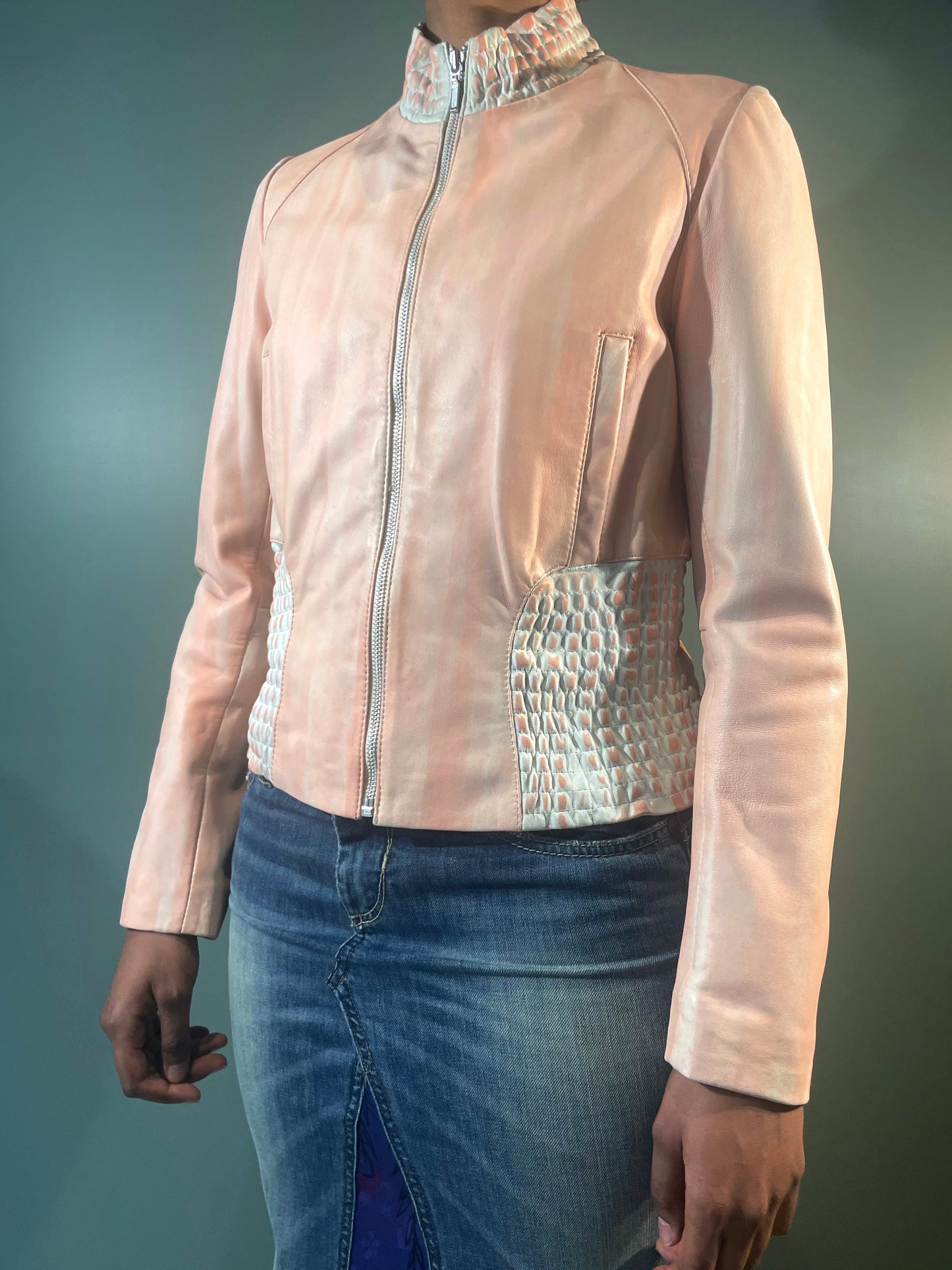 VESTE EN CUIR PEINTE