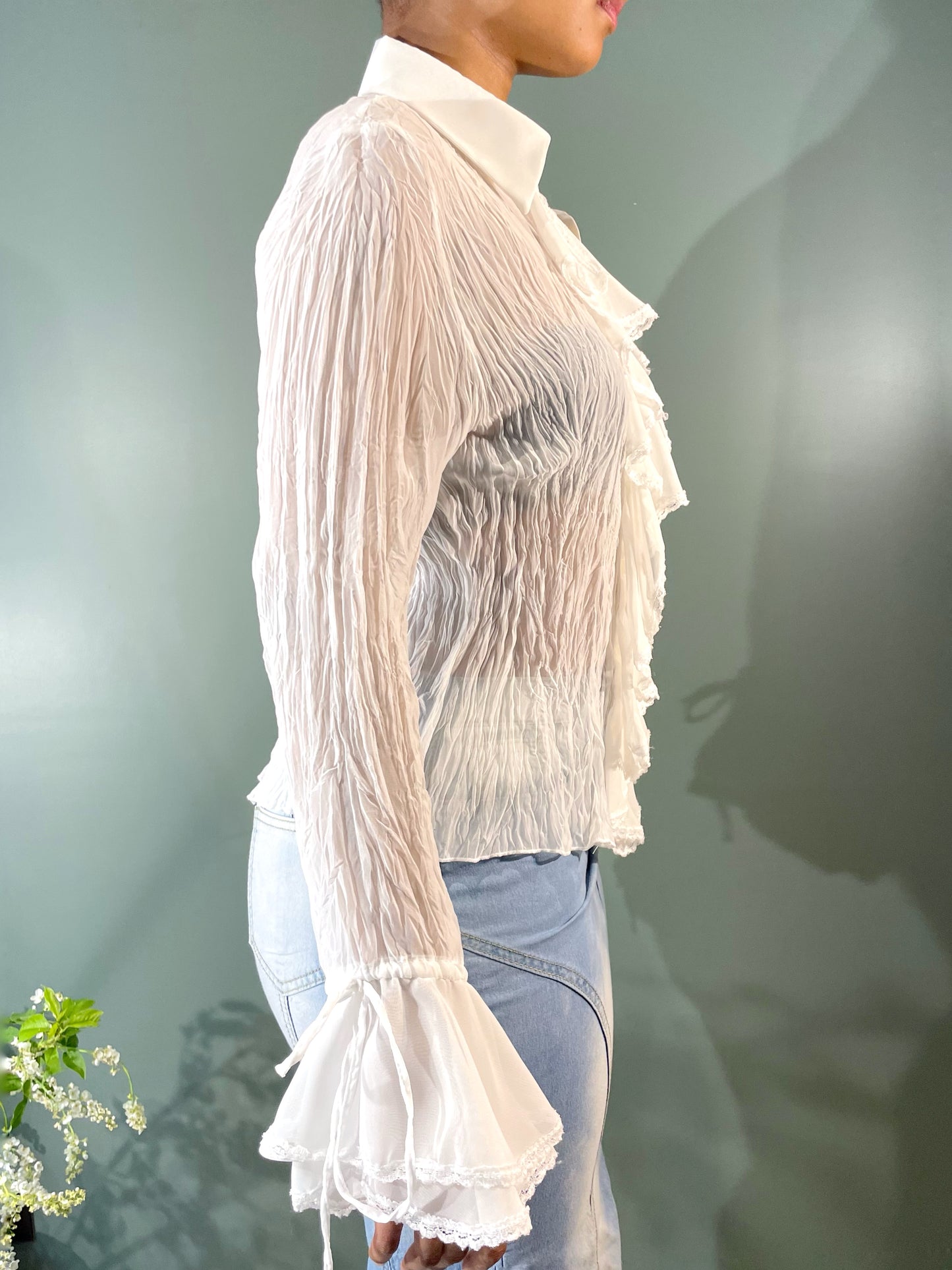 BLOUSE À JABOTS