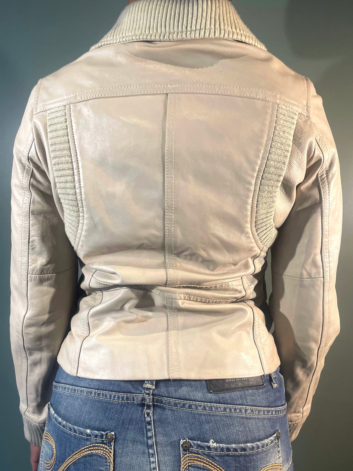 VESTE EN CUIR